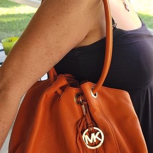 Michael Kors Leather Shoulder handbag in Burnt Orange~Excellent Condition!